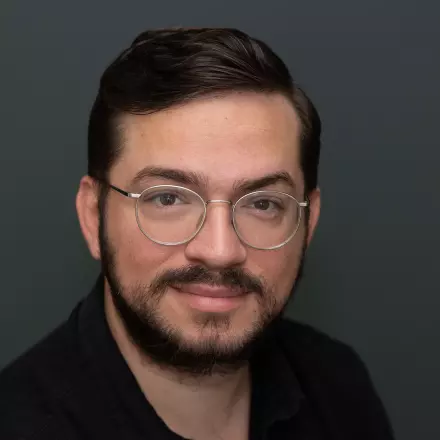 Dan Lopes] image