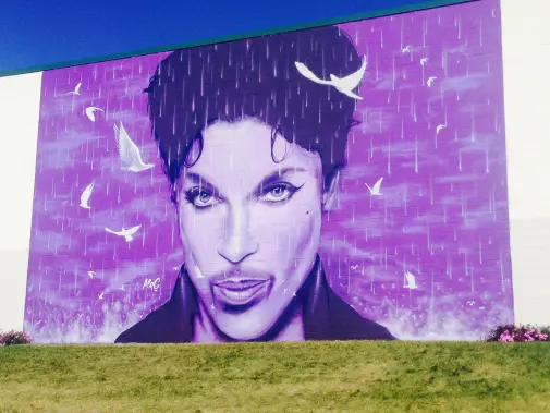 prince-mural-chanhassen.jpg