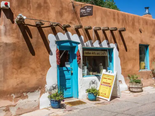 oldest-housesanta-fe-718jo1.jpg